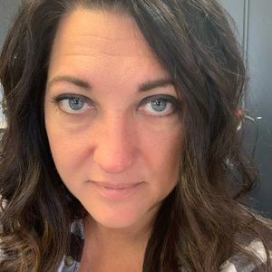 Meet your Posher, Wanda lee